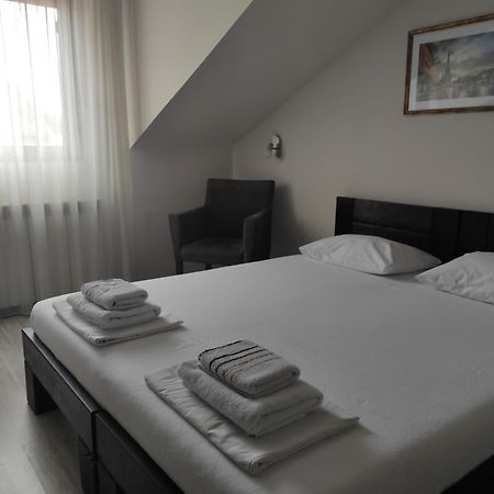 Apartments & Accommodation Stojic Novi Sad Luaran gambar