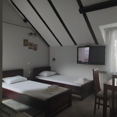 Apartments & Accommodation Stojic Novi Sad Luaran gambar